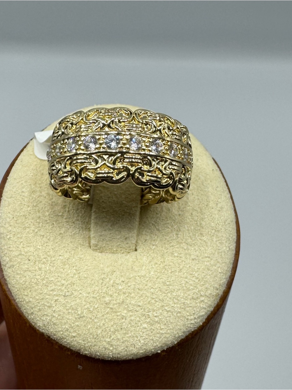 14K Scalloped Filigree Band - Picture 5 of 9